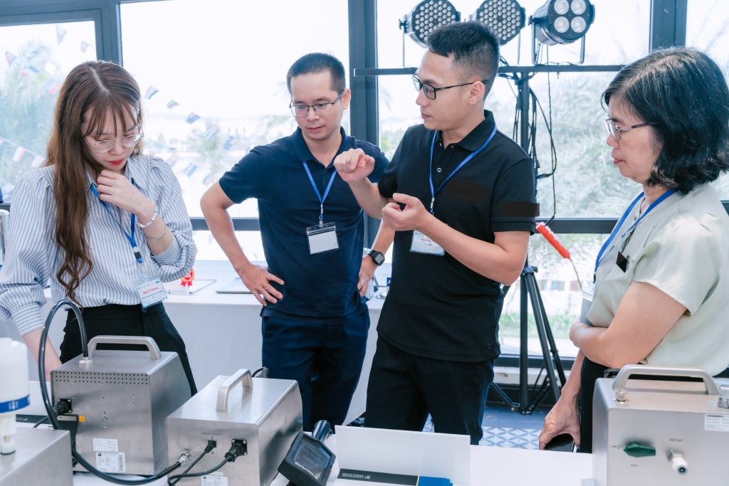 GERA HI-TECH: ASK THE EXPERT – EVERYTHING YOU NEED TO KNOW ABOUT PARTICLE COUNTER MAINTENANCE AND CALIBRATION!