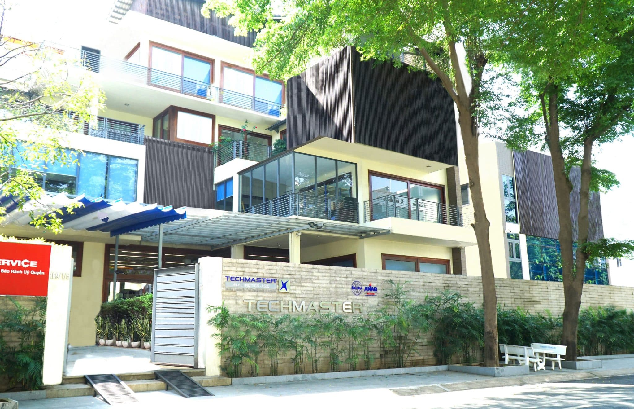 CÔNG TY CỔ PHẦN ĐIỆN TỬ TECHMASTER
